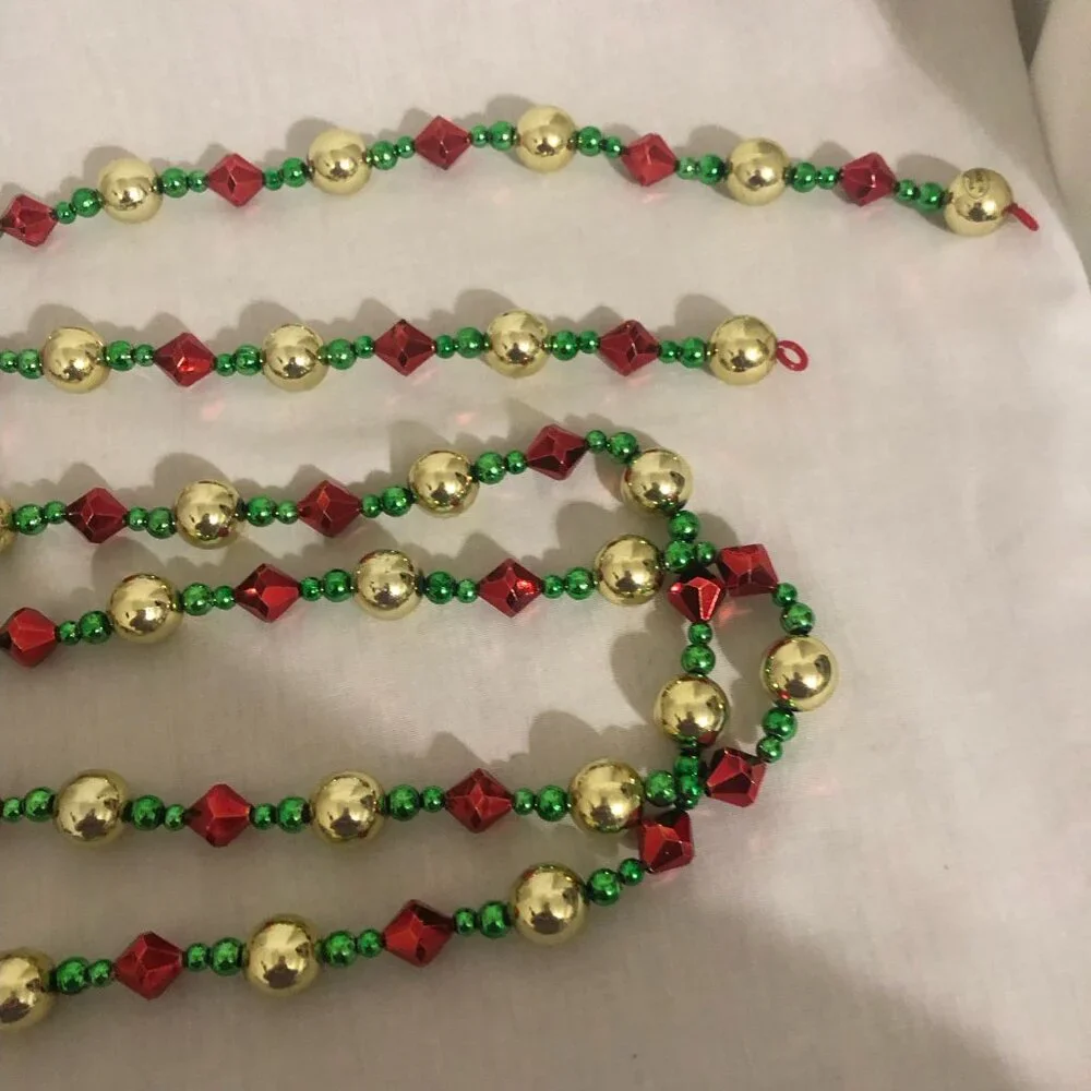 Christmas Beaded Tree Garland